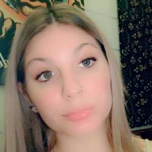 Meet your Posher, Abree